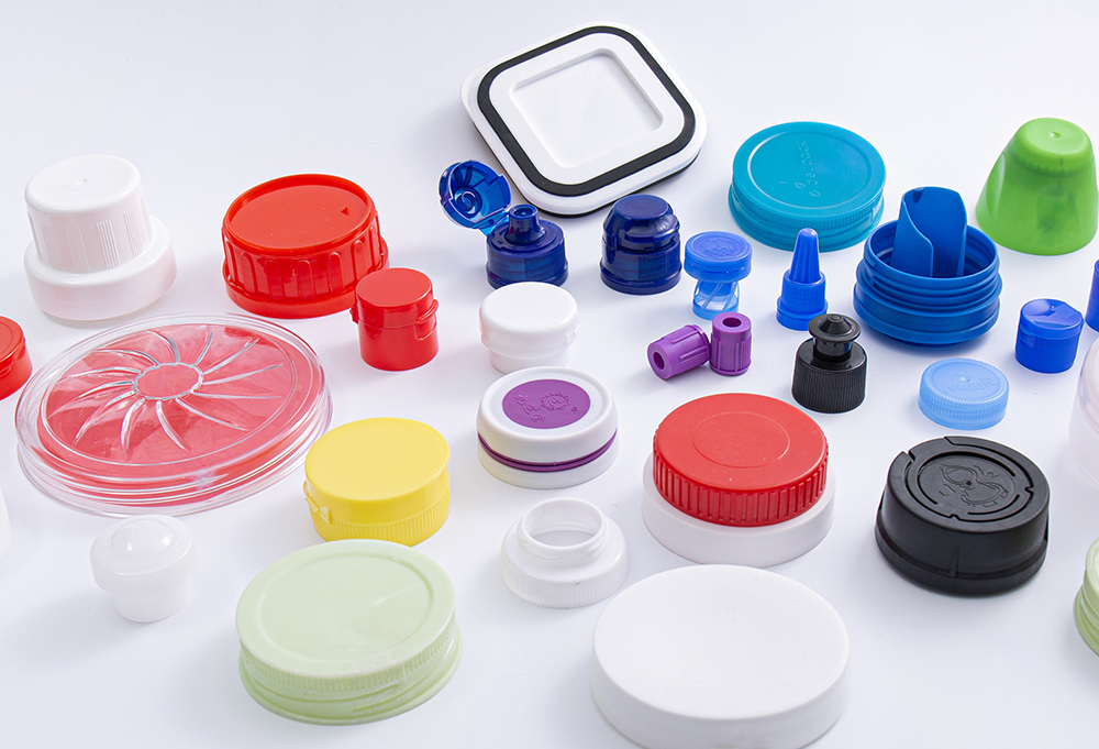 Various plastic bottle caps produced by Shuanghao Mould