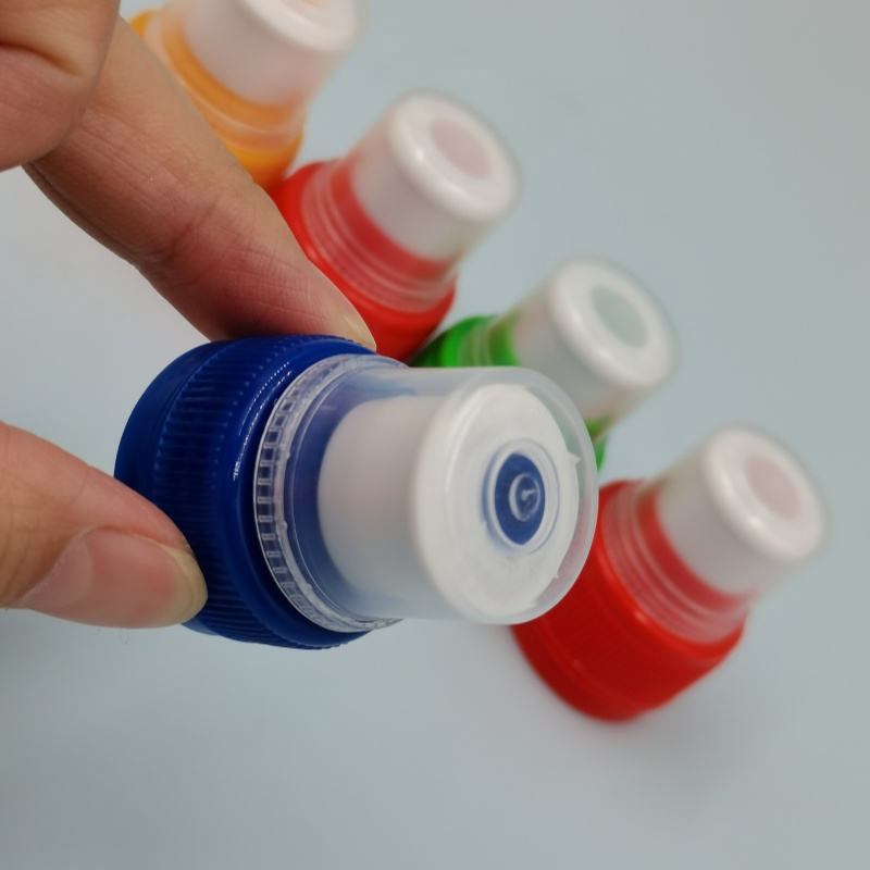 Tamper-evident cap sample